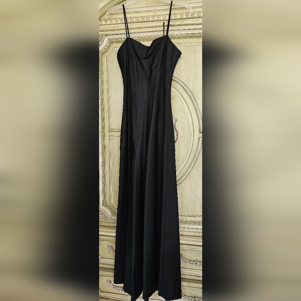 BCBG Maxazaria 100% Silk Strappy Long Formal Dress/Gown (6)